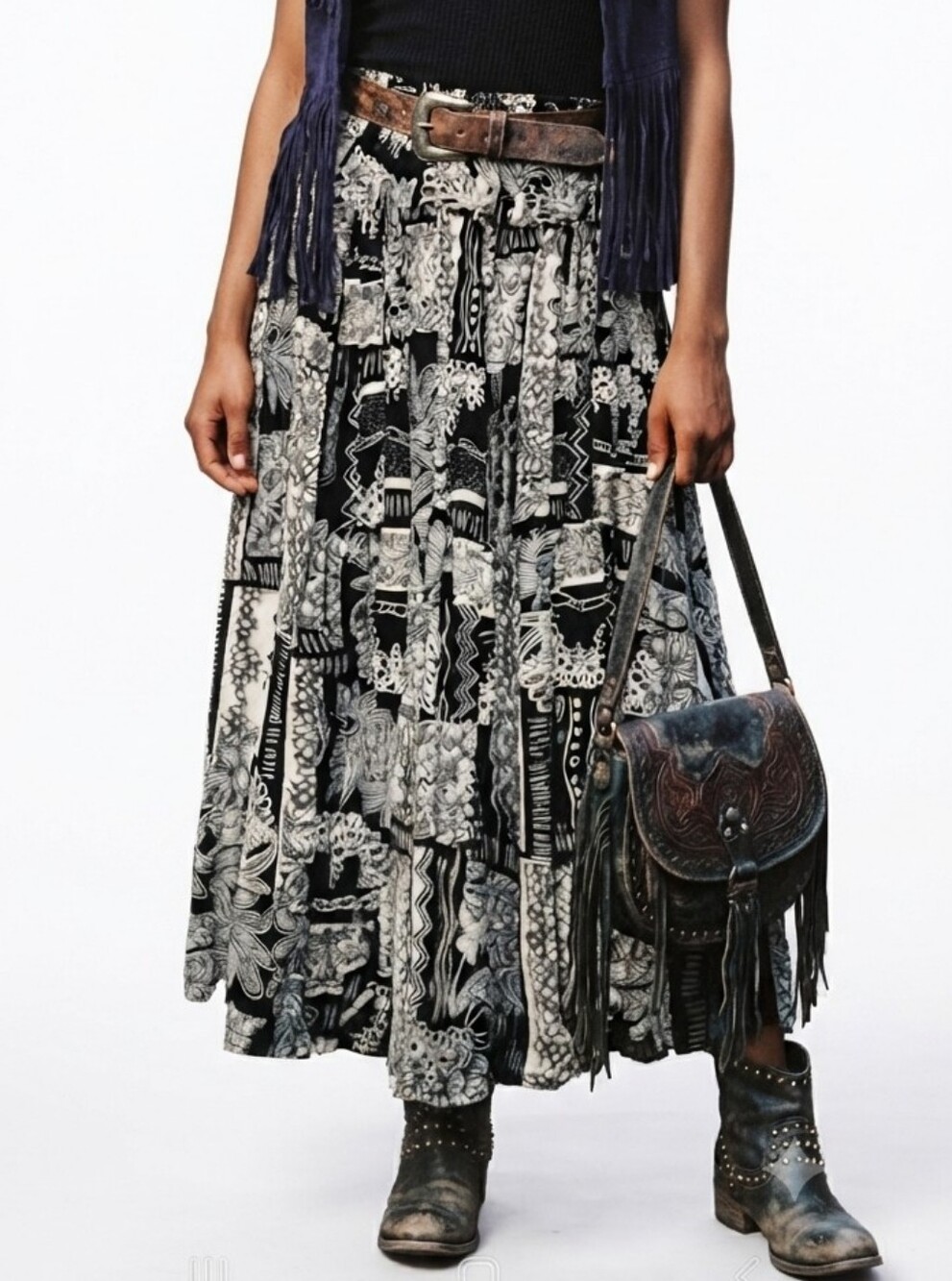 Vintage Mainstreet Black & White Floral Geometric Broomstick Midi Skirt